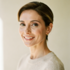 Photo of Alexandra Reid