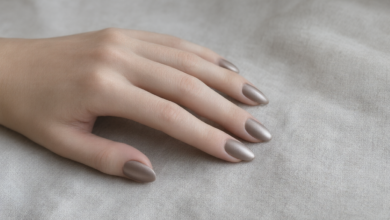 Quiet Luxury Soft Chrome Nails